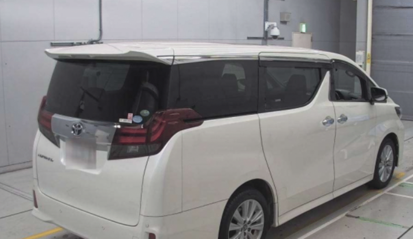 Toyota Alphard 2015