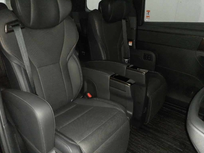 Toyota Alphard Z 2023